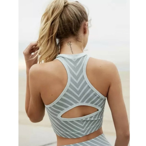 Free People Movement // Seamless Ohana Cami NWOT🌛 - Picture 3 of 10